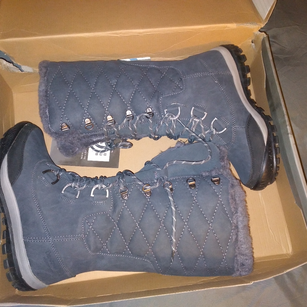 Womens winter boots